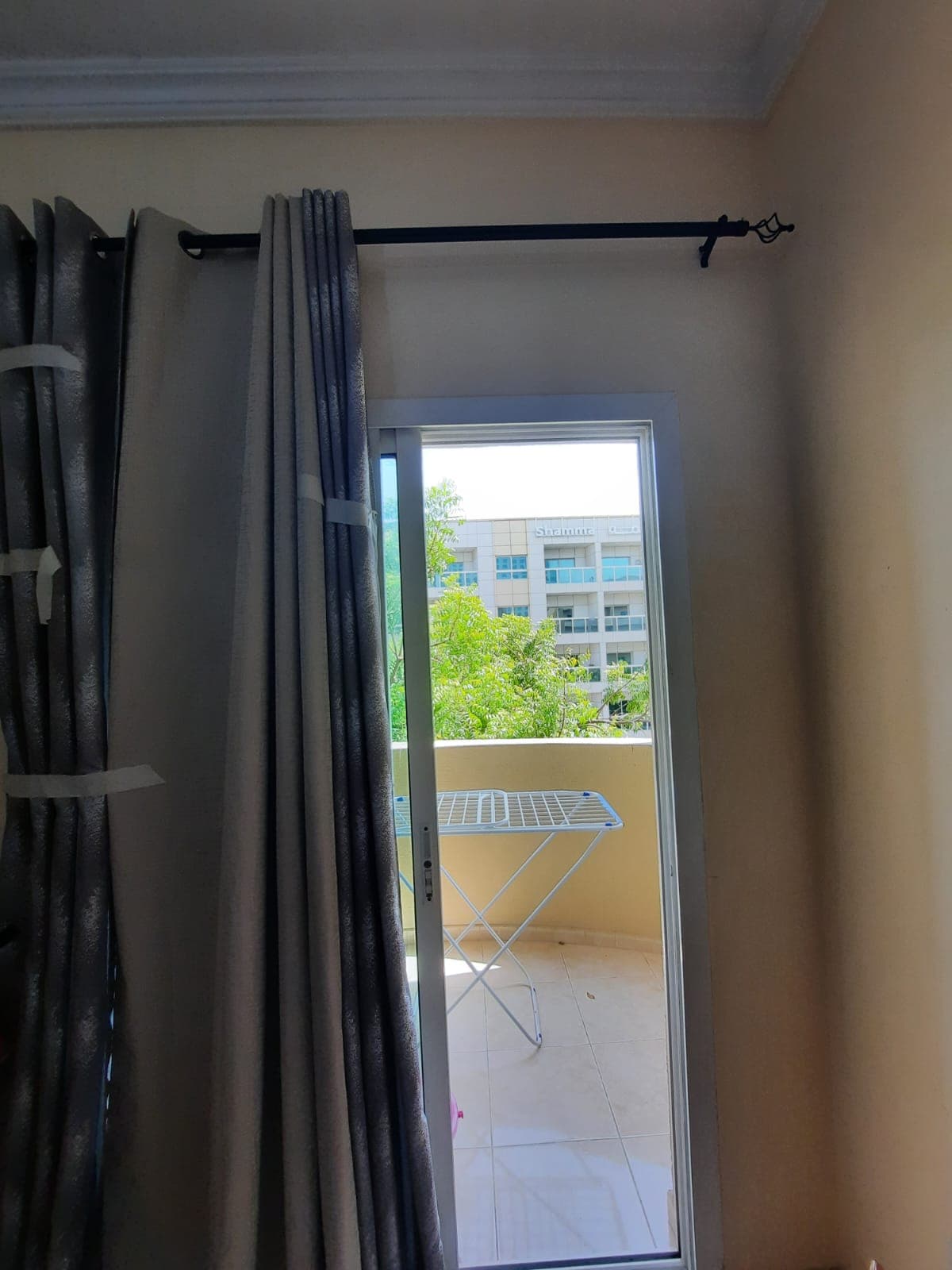 Fully Furnished Bedroom (Indian Female or Couple only), photo 4