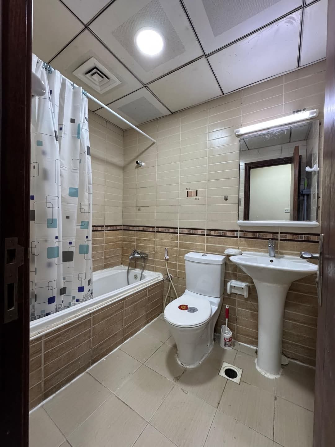 Loft Type Partition Room near Metro (Single or Couple only), photo 4