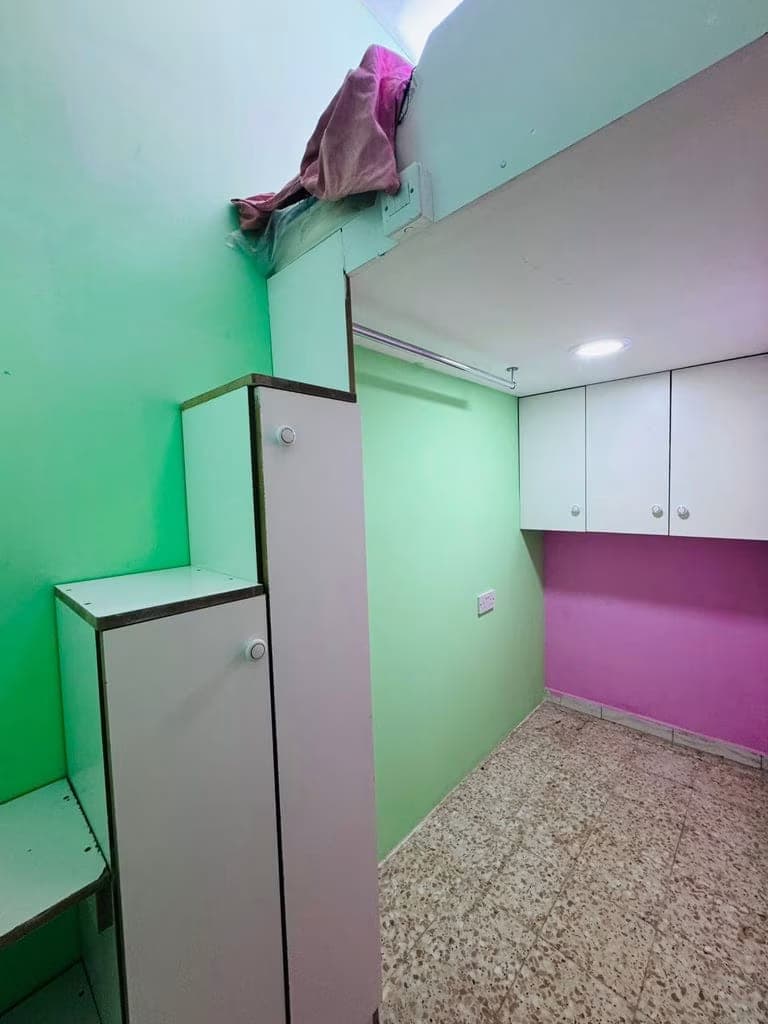 Partition near Al Karama Park, photo 3