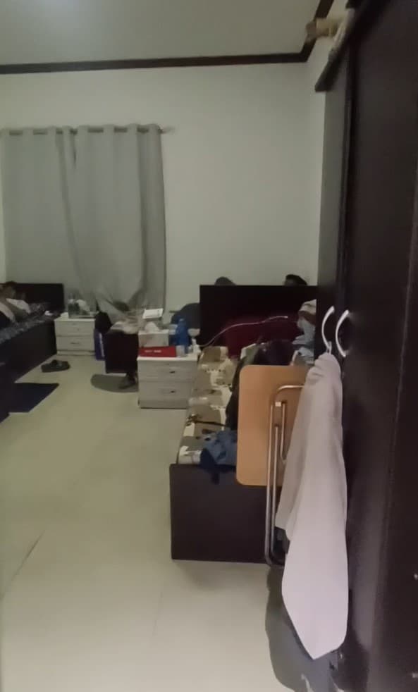 Executive Bedspace near Metro (Indian Male only), photo 2
