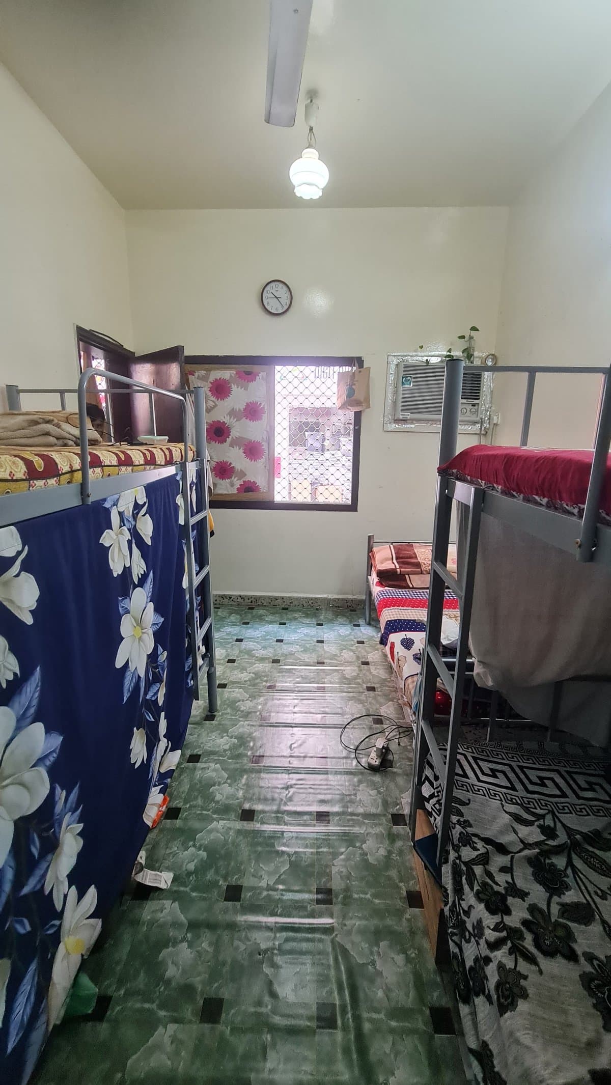 Bed Space (for Muslim Male only), photo 2