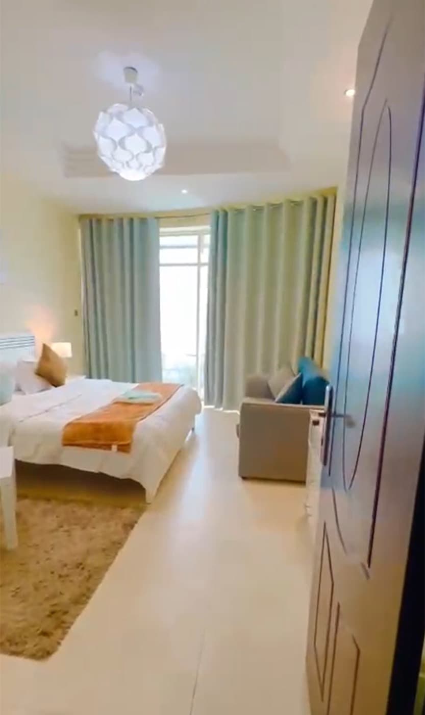 Private Bedroom (Single or Couple only), photo 2